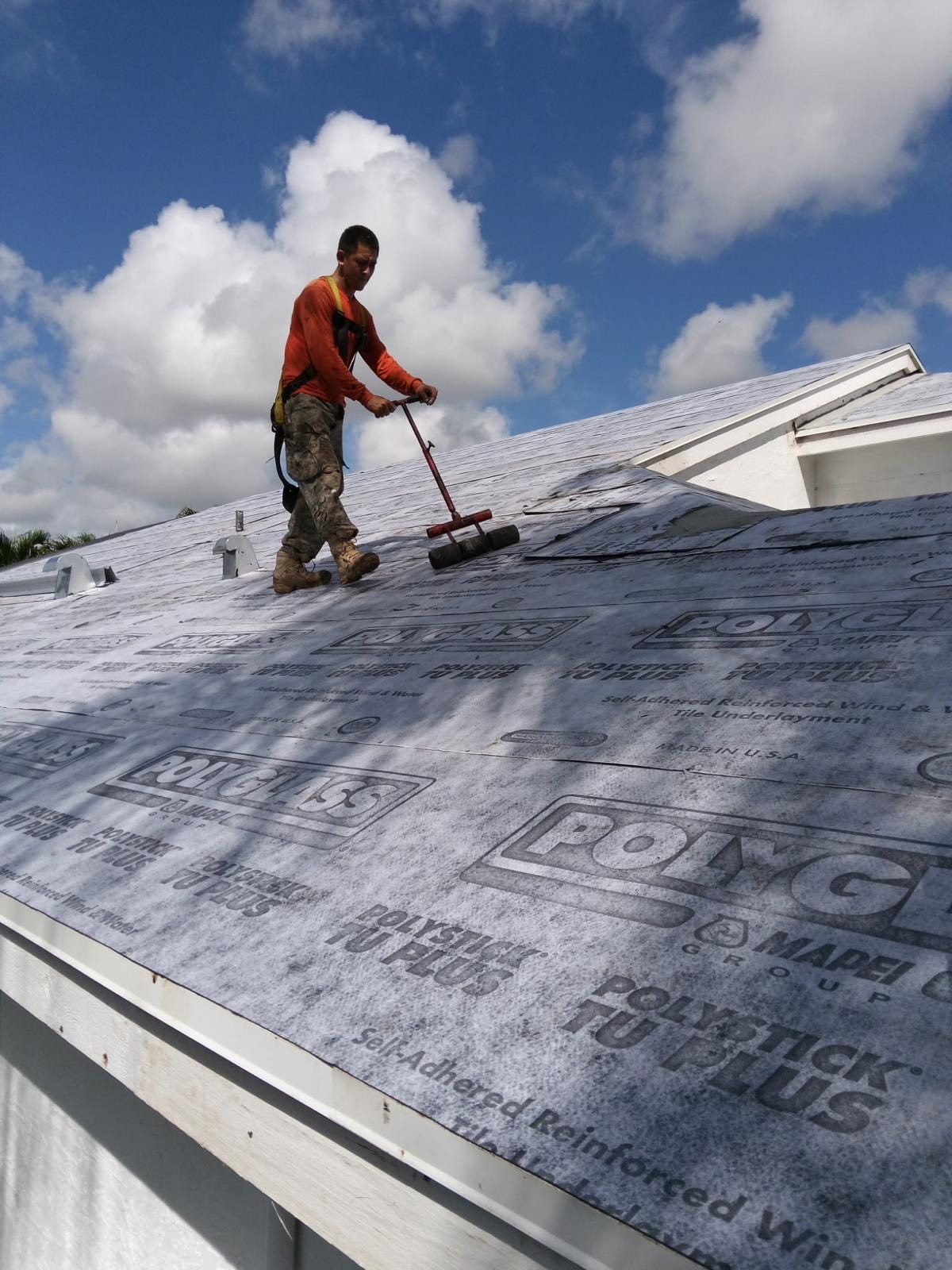 Residential roof underlayment installation